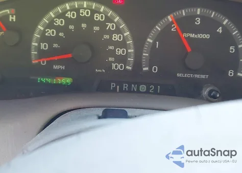 2002 Ford F-150 Xl/Xlt z USA, uszkodzony, nr VIN 1FTRX17282NA06182